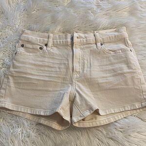America an Egle Relaxed Women's Cream Denim Shorts size 0 (25W)brand new